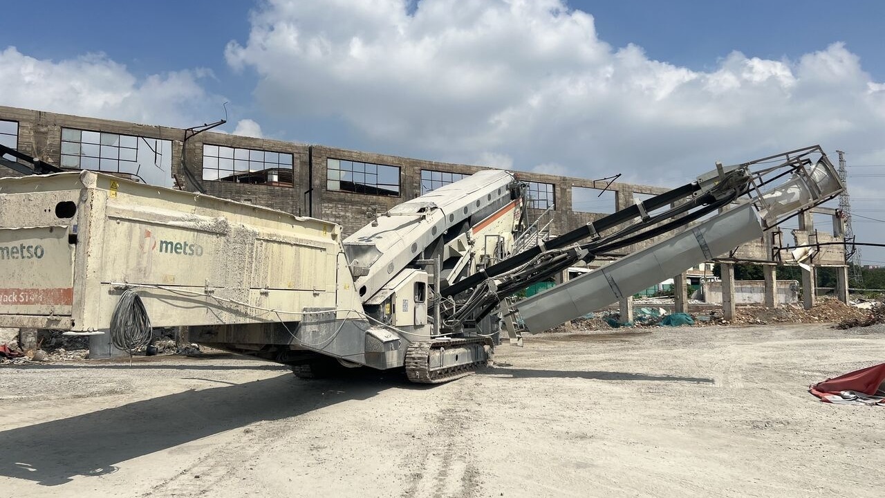 grizzly vibrating feeder Metso